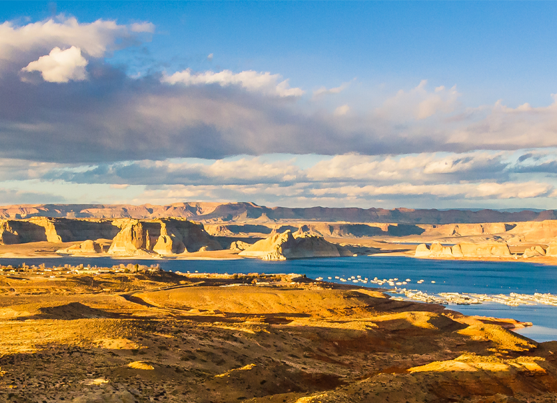 Lake Powell seen from the Wahweap Overlook